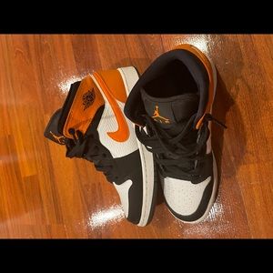 COPY - Air Jordan 1 Shattered BackBoards